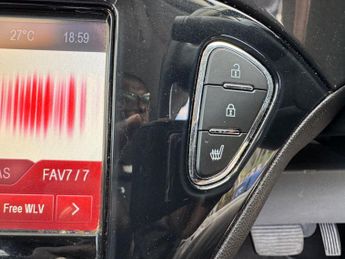 Vauxhall Corsa 1.4i SE Auto Euro 6 3dr