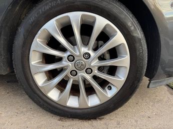 Vauxhall Corsa 1.4i SE Auto Euro 6 3dr