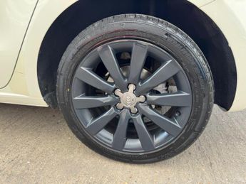 Audi A1 1.4 TFSI Sport Sportback S Tronic Euro 5 (s/s) 5dr