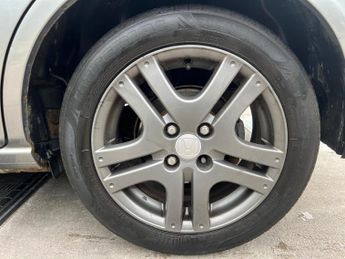Honda Jazz 1.4 i-DSI SE CVT-7 5dr