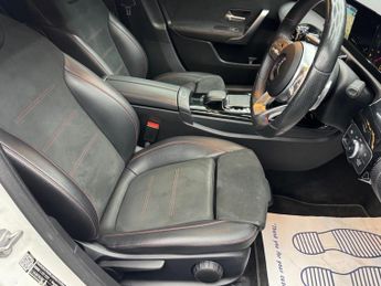 Mercedes-Benz A Class 1.3 A200 AMG Line 7G-DCT Euro 6 (s/s) 4dr