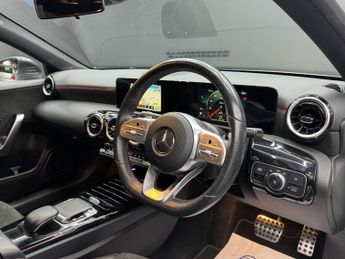 Mercedes-Benz A Class 1.3 A200 AMG Line 7G-DCT Euro 6 (s/s) 4dr