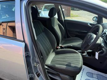 Vauxhall Corsa 1.4i 16v Club 5dr