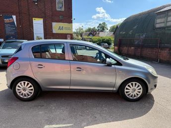 Vauxhall Corsa 1.4i 16v Club 5dr