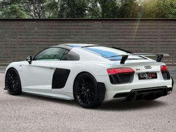 Audi R8 5.2 FSI V10 Plus S Tronic quattro Euro 6 (s/s) 2dr