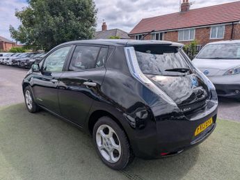 Nissan Leaf 24kWh Auto 5dr