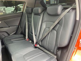 Kia Sportage 2.0 CRDi KX-3 Auto AWD Euro 5 5dr (SNav)