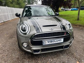 MINI Hatch 2.0 Cooper S Exclusive Steptronic Euro 6 (s/s) 3dr
