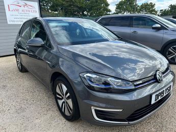 Volkswagen e-Golf 35.8kWh e-Golf Auto 5dr