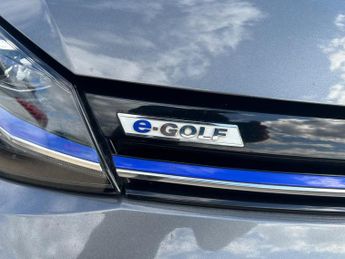 Volkswagen e-Golf 35.8kWh e-Golf Auto 5dr
