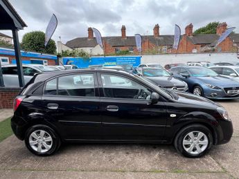 Kia Rio 1.4 1 5dr