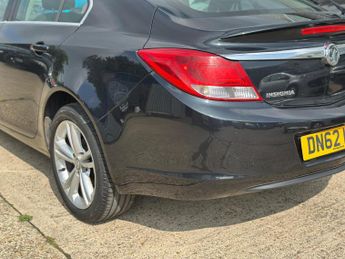 Vauxhall Insignia 2.0 CDTi ecoFLEX Exclusiv Euro 5 (s/s) 5dr