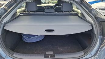 Hyundai IONIQ 1.6 h-GDi 8.9kWh Premium DCT Euro 6 (s/s) 5dr