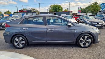 Hyundai IONIQ 1.6 h-GDi 8.9kWh Premium DCT Euro 6 (s/s) 5dr