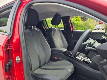 Peugeot 208 1.2 PureTech Allure Premium + EAT Euro 6 (s/s) 5dr