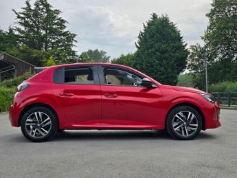 Peugeot 208 1.2 PureTech Allure Premium + EAT Euro 6 (s/s) 5dr