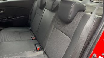 Toyota Yaris 1.5 VVT-h Excel E-CVT Euro 6 (s/s) 5dr