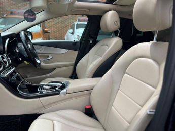 Mercedes-Benz C Class 2.1 C220d Sport (Premium Plus) 7G-Tronic+ Euro 6 (s/s) 4dr