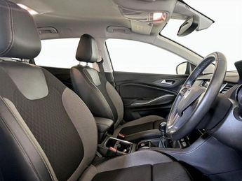Vauxhall Grandland X 1.2 Turbo Griffin Euro 6 (s/s) 5dr