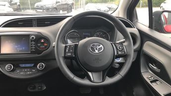 Toyota Yaris 1.5 VVT-h Icon E-CVT Euro 6 (s/s) 5dr