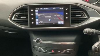 Peugeot 308 SW 1.2 PureTech Allure EAT Euro 6 (s/s) 5dr