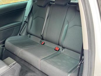 SEAT Leon 2.0 TDI CR FR Sport Coupe DSG Euro 5 (s/s) 3dr