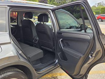 Volkswagen Tiguan Allspace 1.5 TSI Life DSG Euro 6 (s/s) 5dr