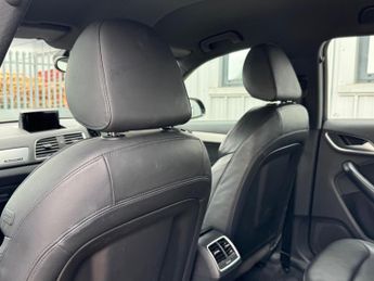 Audi Q3 2.0 TFSI S line S Tronic quattro Euro 5 (s/s) 5dr
