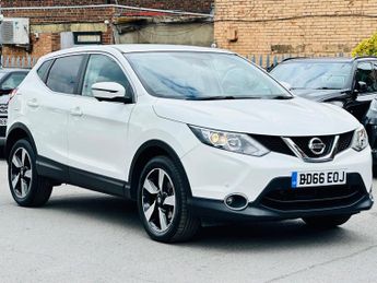 Nissan Qashqai 1.2 DIG-T N-Connecta XTRON 2WD Euro 6 (s/s) 5dr