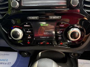 Nissan Juke 1.6 Acenta Premium CVT Euro 5 5dr