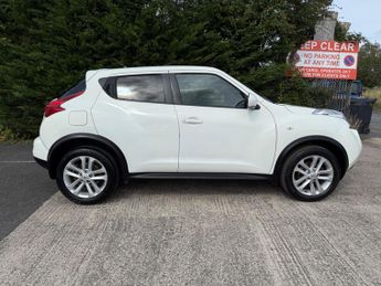 Nissan Juke 1.6 Acenta Premium CVT Euro 5 5dr