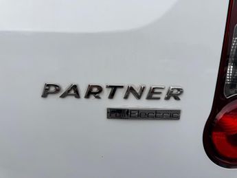 Peugeot e-Partner 49Kw SE FWD L1 H1 5dr