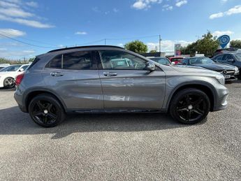 Mercedes-Benz GLA 2.0 GLA250 AMG Line (Premium Plus) 7G-DCT 4MATIC Euro 6 (s/s) 5d