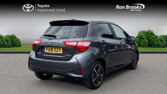 Toyota Yaris 1.5 VVT-h Design E-CVT Euro 6 (s/s) 5dr