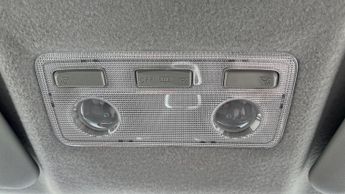 Toyota Yaris 1.5 VVT-h Design E-CVT Euro 6 (s/s) 5dr