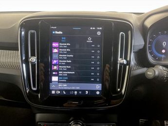 Volvo XC40 Recharge Twin 78kWh Plus Auto AWD 5dr