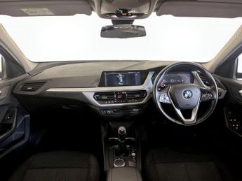 BMW 1 Series 1.5 118i SE (LCP) Euro 6 (s/s) 5dr