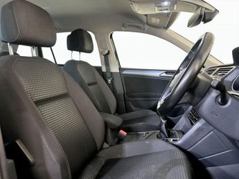 Volkswagen Tiguan 1.5 TSI Active Euro 6 (s/s) 5dr