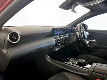 Mercedes-Benz A Class 2.0 A220d AMG Line (Executive) 8G-DCT Euro 6 (s/s) 5dr