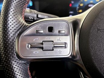 Mercedes-Benz A Class 2.0 A220d AMG Line (Executive) 8G-DCT Euro 6 (s/s) 5dr