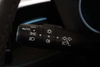 MG MG5 61.1kWh Trophy Long Range Auto 5dr