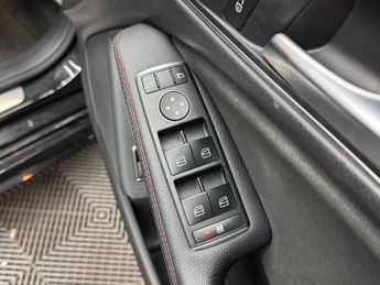 Mercedes-Benz CLA 2.1 CLA200d AMG Line Coupe 7G-DCT Euro 6 (s/s) 4dr