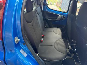 Peugeot 107 1.0 12V Active 2 Tronic Euro 5 5dr