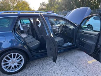 Volkswagen Golf 2.0 TDI Sportline DSG Euro 4 5dr