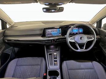 Volkswagen Golf 1.5 eTSI MHEV Style DSG Euro 6 (s/s) 5dr