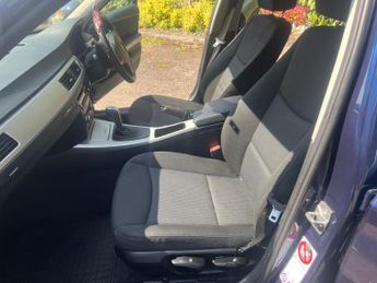 BMW 3 Series 2.0 318i SE Touring Steptronic Euro 5 5dr