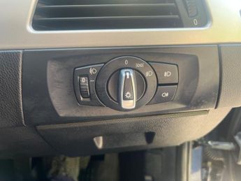 BMW 3 Series 2.0 318i SE Touring Steptronic Euro 5 5dr