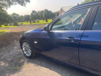BMW 3 Series 2.0 318i SE Touring Steptronic Euro 5 5dr