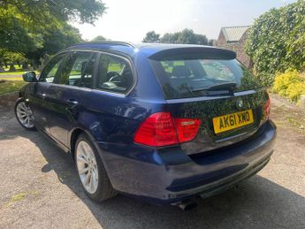 BMW 3 Series 2.0 318i SE Touring Steptronic Euro 5 5dr