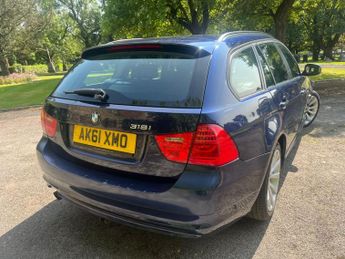 BMW 3 Series 2.0 318i SE Touring Steptronic Euro 5 5dr